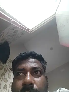 Snapshot of Vickyins480000 chatting on 24, 11, 2025 Vickyins480000 online show from 24, 11, 2025