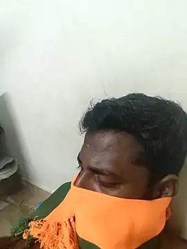 Snapshot of Vickyins480000 chatting on 25, 11, 2025 Vickyins480000 online show from 25, 11, 2025