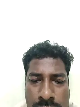 Snapshot of Vickyins480000 chatting on 17, 12, 2025 Vickyins480000 online show from 17, 12, 2025