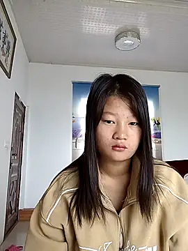 nghi-xinh online show from 16, 10, 2025