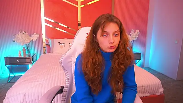 CuteeFoxy online show from 6, 11, 2025