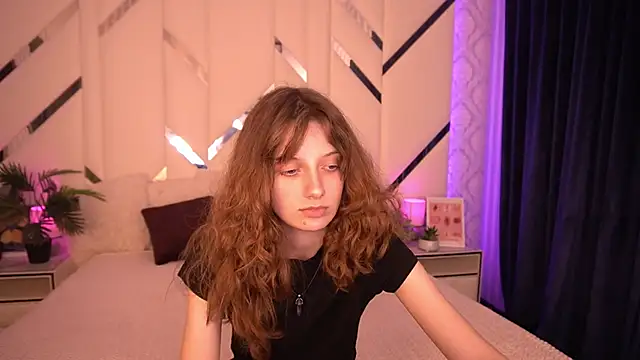 CuteeFoxy online show from 10, 11, 2025