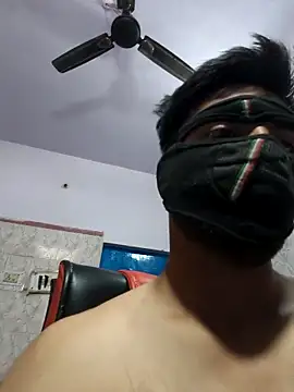 Snapshot of imyoungboymay chatting on 20, 10, 2025 imyoungboymay online show from 20, 10, 2025