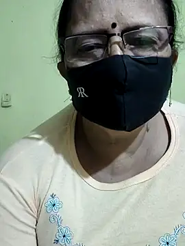 Snapshot of Anasuyatelugu chatting on 5, 12, 2025 Anasuyatelugu online show from 5, 12, 2025