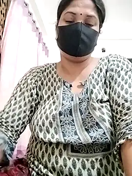 Snapshot of Hot_Boude chatting on 3, 11, 2025 Hot Boude online show from 3, 11, 2025