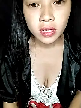 Snapshot of Hani-i chatting on 23, 10, 2025 Hani-i online show from 23, 10, 2025