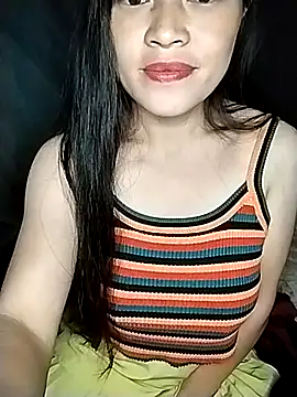 Snapshot of Hani-i chatting on 25, 10, 2025 Hani-i online show from 25, 10, 2025