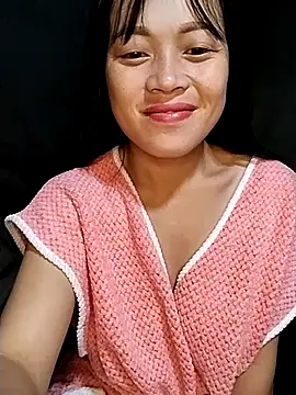 Snapshot of Hani-i chatting on 2, 11, 2025 Hani-i online show from 2, 11, 2025