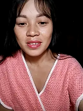 Snapshot of Hani-i chatting on 9, 11, 2025 Hani-i online show from 9, 11, 2025