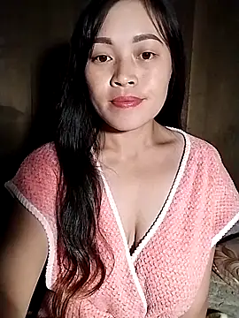 Snapshot of Hani-i chatting on 23, 11, 2025 Hani-i online show from 23, 11, 2025