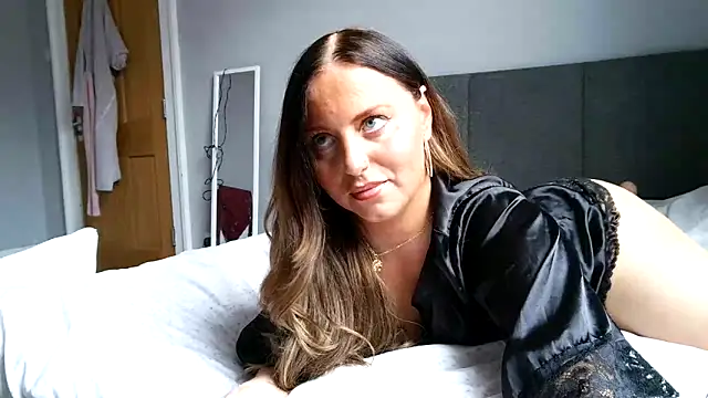 Scouse Lexi online show from 12, 4, 2026