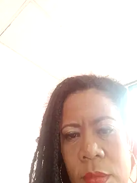 aura stp latina online show from 12, 11, 2025