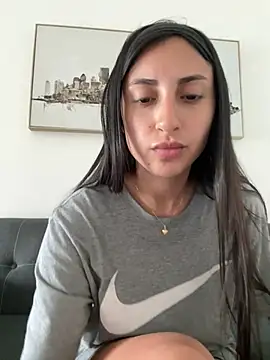 itsmiasofia online show from 25, 2, 2026