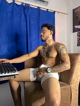 Kylian Alessandro online show from 29, 10, 2025