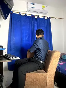 Kylian Alessandro online show from 11, 1, 2026