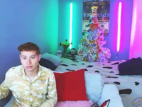 Snapshot of Latin_boysxxxx chatting on 27, 11, 2025 Latin boysxxxx online show from 27, 11, 2025