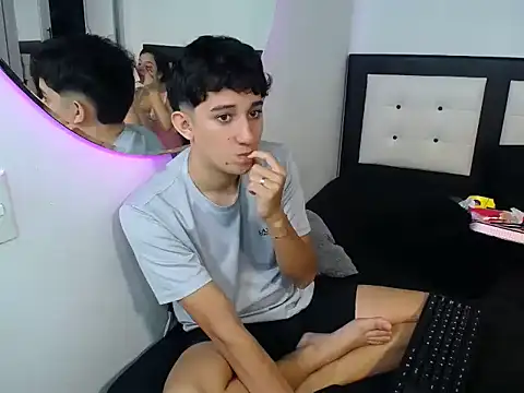 Snapshot of Dravith_Valery chatting on 30, 10, 2025 Dravith Valery online show from 30, 10, 2025