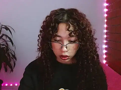 Snapshot of Medussa3033 chatting on 1, 11, 2025 Medussa3033 online show from 1, 11, 2025