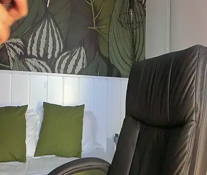 Snapshot of Mike_montoya01 chatting on 22, 10, 2025 Mike montoya01 online show from 22, 10, 2025