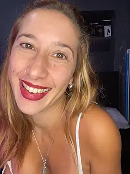 Snapshot of sexymaryjane chatting on 21, 10, 2025 sexymaryjane online show from 21, 10, 2025
