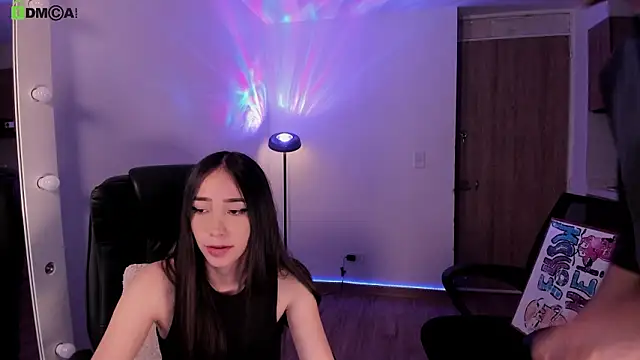 Mikeyvioleta  online show from 8, 3, 2026