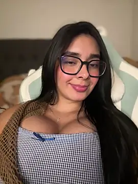 MiaSofia   online show from 11, 4, 2026