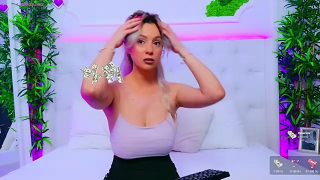 AriannaSins online show from 11, 11, 2025