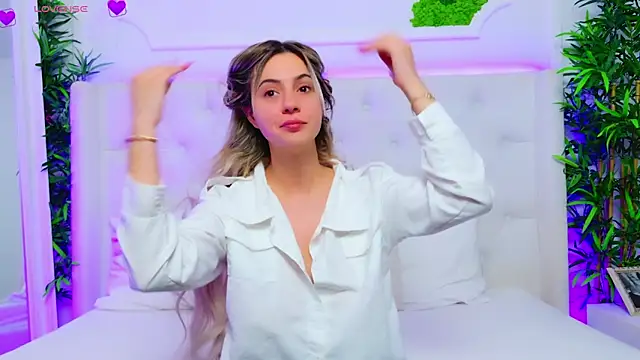 AriannaSins online show from 4, 12, 2025