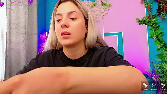 AriannaSins online show from 14, 5, 2026