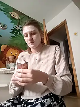 Snapshot of SandyCassie chatting on 16, 10, 2025 SandyCassie online show from 16, 10, 2025