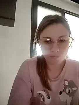 Snapshot of SandyCassie chatting on 16, 11, 2025 SandyCassie online show from 16, 11, 2025