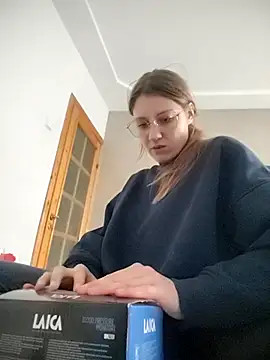 SandyCassie online show from 17, 2, 2026