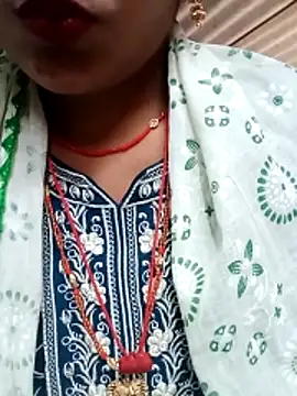 Snapshot of Rajni_chauhan chatting on 28, 10, 2025 Rajni chauhan online show from 28, 10, 2025