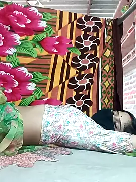 Snapshot of Rajni_chauhan chatting on 8, 11, 2025 Rajni chauhan online show from 8, 11, 2025