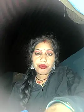 Snapshot of Ragni_bhargav chatting on 19, 10, 2025 Ragni bhargav online show from 19, 10, 2025