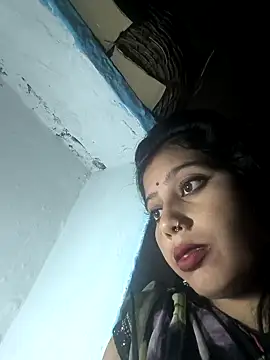 Snapshot of Ragni_bhargav chatting on 28, 10, 2025 Ragni bhargav online show from 28, 10, 2025