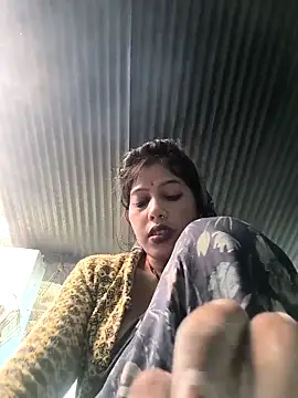 Snapshot of Ragni_bhargav chatting on 21, 11, 2025 Ragni bhargav online show from 21, 11, 2025