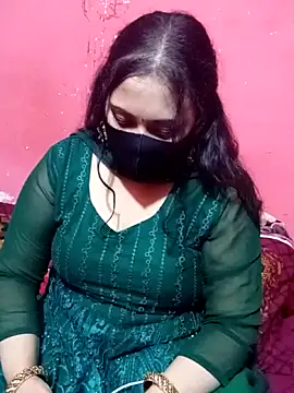 Snapshot of Porimoni22 chatting on 25, 10, 2025 Porimoni22 online show from 25, 10, 2025