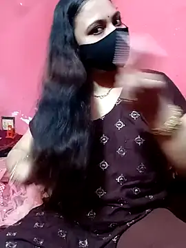 Snapshot of Porimoni22 chatting on 28, 10, 2025 Porimoni22 online show from 28, 10, 2025