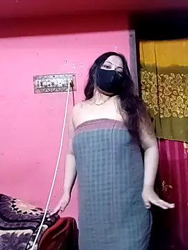 Snapshot of Porimoni22 chatting on 28, 10, 2025 Porimoni22 online show from 28, 10, 2025