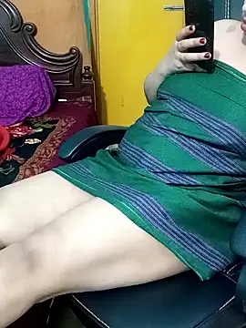 Snapshot of Porimoni22 chatting on 6, 11, 2025 Porimoni22 online show from 6, 11, 2025