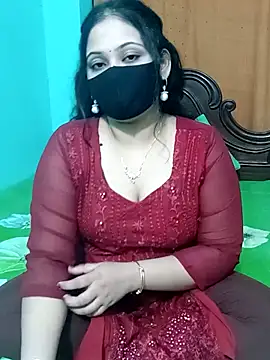 Snapshot of Porimoni22 chatting on 27, 11, 2025 Porimoni22 online show from 27, 11, 2025