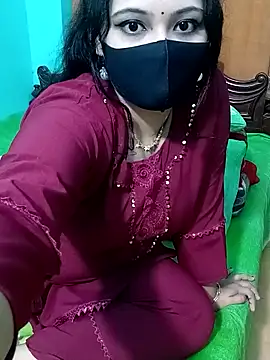 Snapshot of Porimoni22 chatting on 2, 12, 2025 Porimoni22 online show from 2, 12, 2025