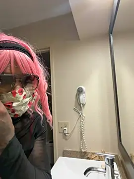 sissy diorcd online show from 28, 5, 2026