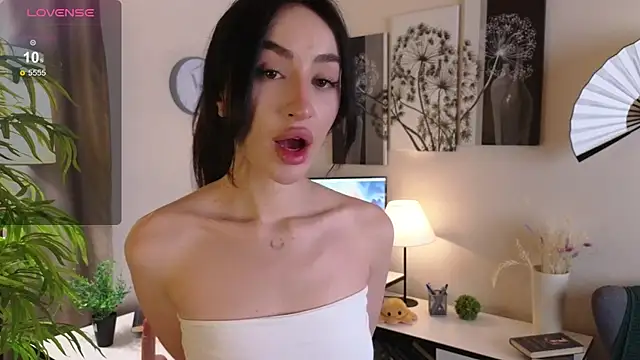 Snapshot of Marie_Long chatting on 15, 1, 2026 Marie Long online show from 15, 1, 2026