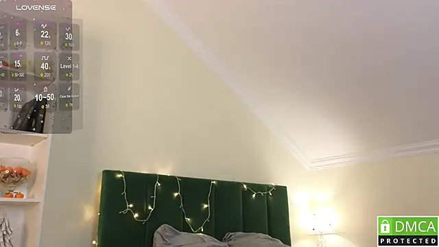 Snapshot of Marie_Long chatting on 17, 1, 2026 Marie Long online show from 17, 1, 2026