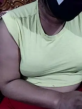 Hotebaby-123 online show from 11, 11, 2025