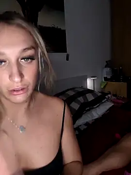 xx spiceycouple xx online show from 29, 3, 2026