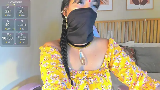 Snapshot of Iniya_Parul chatting on 14, 11, 2025 Iniya Parul online show from 14, 11, 2025