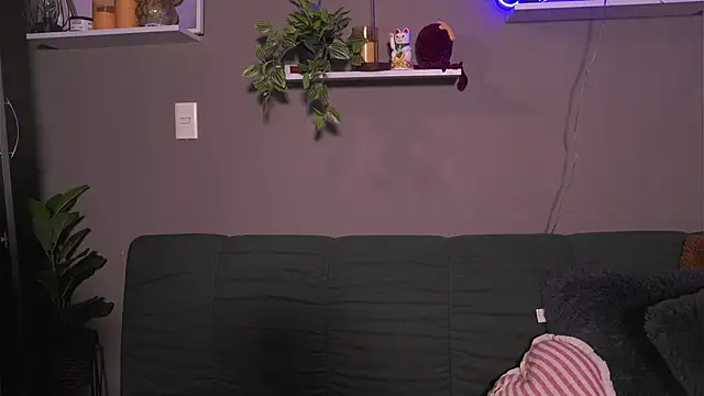 adahara miller17 online show from 30, 10, 2025